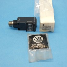 Allen Bradley 42GTU-9002-QD /A Retroreflective Photoelectric Sensor 10-3... - £96.14 GBP