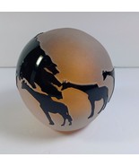 Steven Correia Signed Art Glass 3.5&#39;&#39; Paperweight Cameo Giraffes Africa - $336.39 CAD