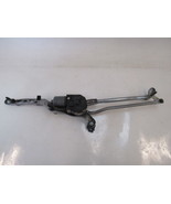 Mercedes W212 E63 E550 windshield wiper motor w/linkage 2128201240 - $51.13 CAD