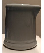 Vintage small individual ceramic creamer. - $111.95 MXN