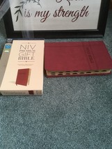 Niv, Premium Gift Bible, Leathersoft, Burgundy Red Letter Indexed - £16.15 GBP