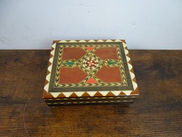 Antique Lacquered Marquetry Mozaic REUGE Fascination SWISS MUSIC BOX 5x6 - £18.17 GBP