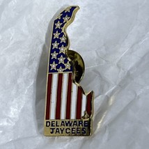 Delaware American Flag Jaycees Organization Club State Jaycee Lapel Hat Pin - $7.95