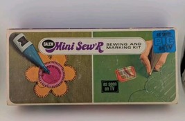 Salem Mini Sew&#39;r Sewing And Marking Kit Vintage Sewer (#39) - £6.31 GBP