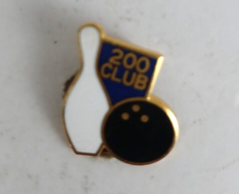 Vintage 200 Club Bowling Pin &amp; Ball Small Lapel Hat Pin - £5.73 GBP