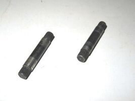 LIONEL PART - POST-WAR SET OF TWO AXLES  1 3/8&quot; LONG- EXC. - S31KK - $2.61