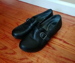 Dansko Leather Clog Shoes Womens Size 37 US 6.5-7 Black Buckle Accent 97... - £31.03 GBP