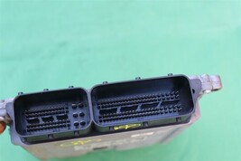 Mercedes Engine Control Unit Module Computer ECU ECM DME A6421506734 image 5