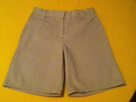 Girls Size 5 Austin shorts uniform khaki - £10.20 GBP