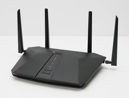 NETGEAR RAX48 Nighthawk AX5200 Wi-Fi 6 Router image 2