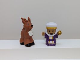Fisher-Price Little People Christmas Purple Wise man from Nativity reindeer - $9.89