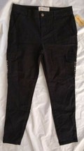 American Rag Cie Women&#39;s Grommet Trim Detail Zippered Black Cargo Pants Size 15 - £25.48 GBP
