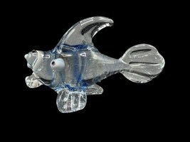 Vintage Glass Fish 3&quot; Abstract Art Clear Blue Figurine Miniature - $258.83 MXN