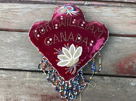 VTG Handmade Velvet Beaded Heart Pin Cushion Fort William Canada Folk Art - £62.11 GBP