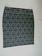 Ann Taylor  LOFT Outlet skirt  straight SP black burnout medallion  unlined - $12.69