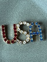 Red White &amp; Blue Rhinestone &amp; Goldtone USA Patriotic Pin Brooch – 2 x 1 and 1/8t - £11.90 GBP