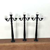 Set of 3 Grandeur Noel Victorian Village Black Street Lamp Post Christmas 2002 - $19.95