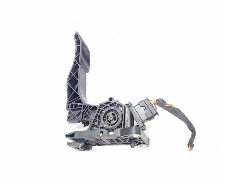 2021 Mercedes Sprinter Van 2500 OEM Accelerator Pedal a9073010200 Item image 6