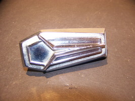 1968 1969 PLYMOUTH BELVEDERE SATELLITE FURY HOOD ORNAMENT OEM #2785850 - $80.98