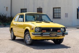 1974 Honda Civic yellow | POSTER 24 X 36 INCH | Vintage classic - £17.54 GBP