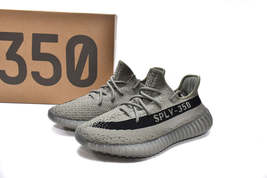 adidas Yeezy Boost 350 V2 Granite HQ2059 - $421.00