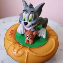 Vintage KFC Chuckie Meal Cartoon Network&#39;s Tom and Jerry 1999 – Rare Col... - $270.28 MXN