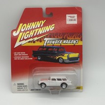 2002 Johnny Lightning Thunder Wagons 1954 Corvette Nomad White Red NISP - $9.99
