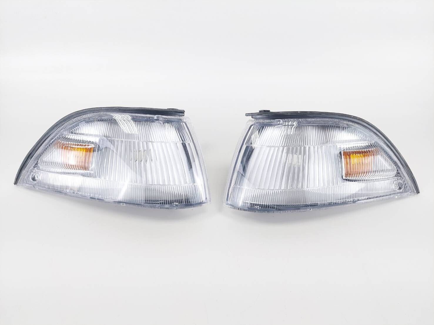Corner Light Turn Signal For 1988-1992 Toyota Corolla Sedan/Wagon E90 AE... - $39.29