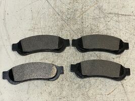 Set of 4 Raybestos Brake Pads BPI-402-EE N14 | 070414Q - $22.63