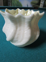 BELLEEK IRELAND GREEN STAMP BOWL 3 X 3&quot; [*12] - $576.16 MXN