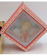 BETSEY CLARK'S CHRISTMAS Hallmark Square Shadowbox Ornament 1980 DIORAMA - $12.04