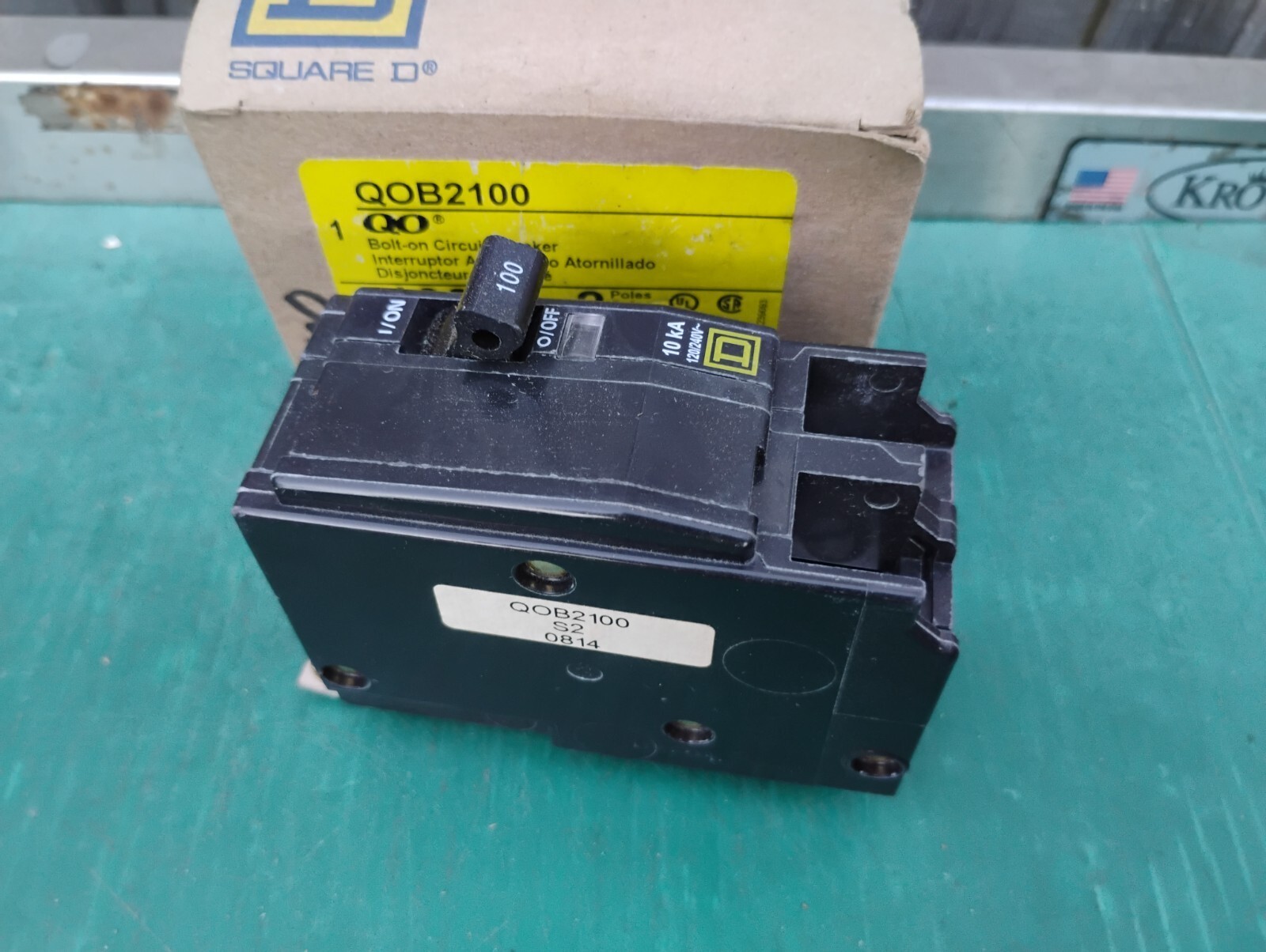 Square D QOB2100 100 Amp 2 Pole 240VAC Type QOB Bolt On Circuit Breaker - $34.65