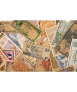 50 World Notes. Miscellaneous Nations of Europe, Asia, Central &amp; South A... - $2,410.28 MXN