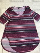 Torrid Short Sleeve Striped V Neck T Shirt Tunic Womens sz 1 raspberry Pink - £21.49 GBP