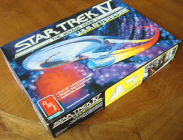 U.S.S. Enterprise - Star Trek The Voyage Home Model Kit #6693-10DO AMT- 1986 - £36.61 GBP