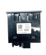 2019-2024 Cadillac XT4 Premium Memory Card USB USBC Receptacle 13529869 OEM - $61.57 CAD