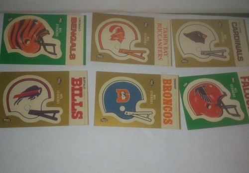 Lot of 22 Helmet or Mascot 1982 Fleer Football In Action Stickers Patches Item image 3