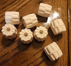 Lot Of 8 LEGO 6118 White Roller Wheel Hard Plastic Small (22mm D. x 24mm) - $6.93