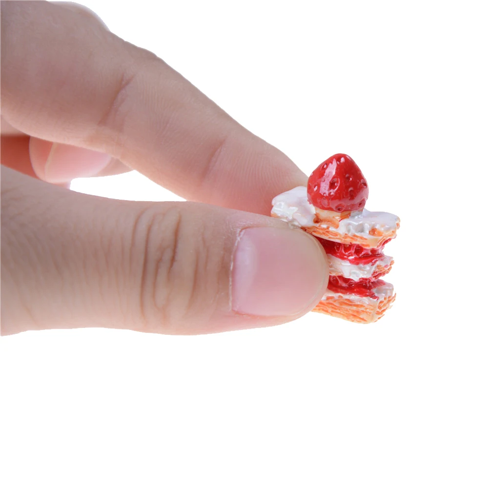 Play Mini Strawberry Cake FigA Cabochon Play Dollhouse/Miniatures DIY Phone Case - £23.17 GBP