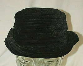 Ladies Black Ribbed Crusher Hat Vintage - £31.15 GBP