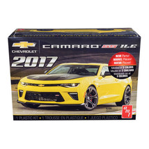 Skill 2 Model Kit 2017 Chevrolet Camaro SS 1LE 1/25 Scale Model by AMT - £35.64 GBP