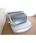 GBC CombBind C110 Binder Bindery Punch Comb Machine Binding Plastic Boun... - €41,24 EUR