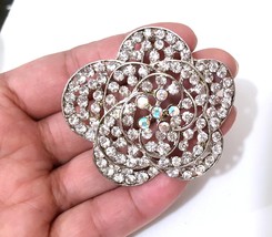 2 pcs 2&quot; / 5cm wide - 2 pcs Round Flower Clear White Rhinestone Brooch Pin B390 - £8.78 GBP