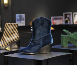 Robert Clergerie Paris Wedge Velvet Booties Blue Green ( 36 ) - $296.97