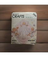 McCall&#39;s Crafts Sewing Pattern #2001 Blossom Babies Newborn Doll &amp; Clothes - $181.19 MXN
