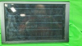 Ring 1st Gen 5W Super Solar Panel, Barrel Plug, Black - $462.62 MXN