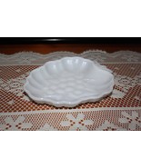 Vintage Milk White Glass Shaped Dish with Grapes - £3.99 GBP