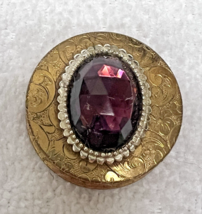 Viviane Woodard Solid Perfume Large Purple Rhinestone  1 5/8&quot; - $701.01 MXN