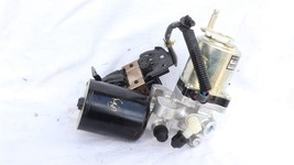 07-17 LS460 LS600h Lexus ABS Brake Booster Pump Motor Accumulator 47070-... - $537.59 CAD