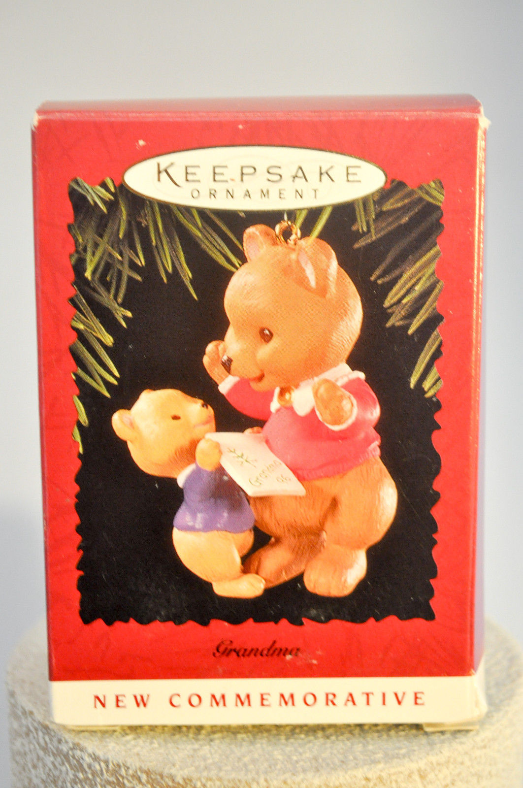 Hallmark - Grandma - Grandma Bear and Child Bear - Classic Keepsake Ornament - $12.66